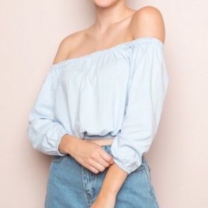 Brandy Melville Peasant top! XS